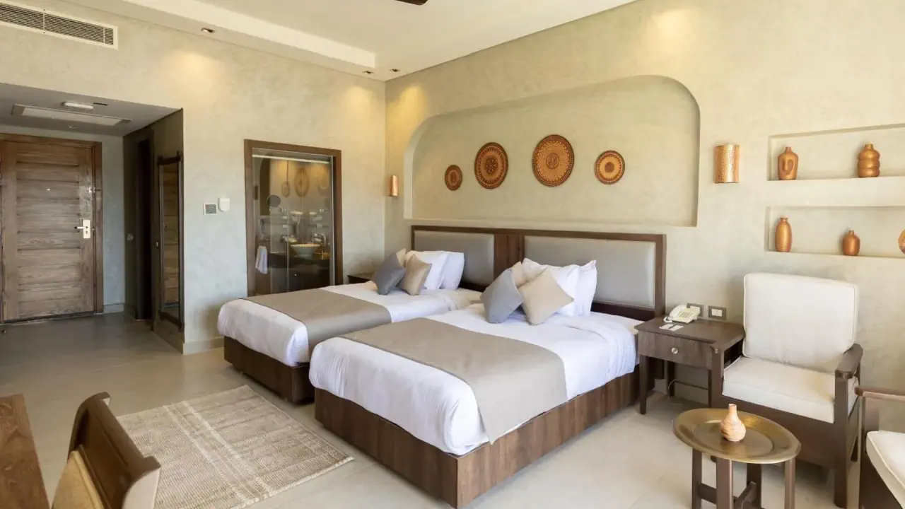 الفندق ترو بيتش ريزورت - مرسى علم